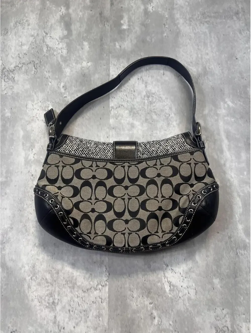Y2K Coach Signature Soho Black Shoulder Bag